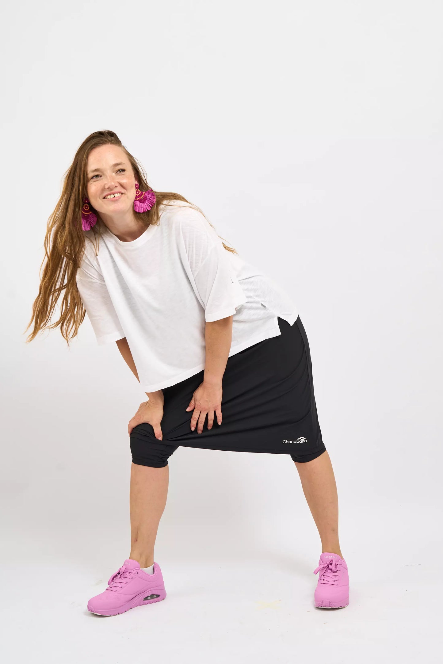 חצאית סיגל שחורה