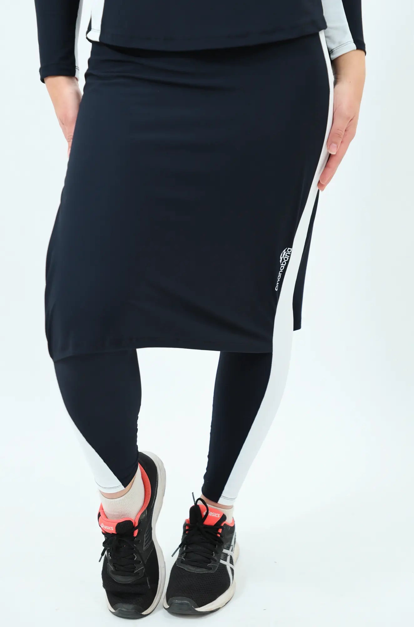 Black and White Skajort Triathlon Set