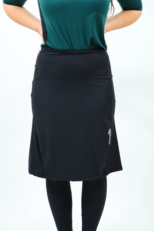 חצאית לאה בצבע טורקיז שחור